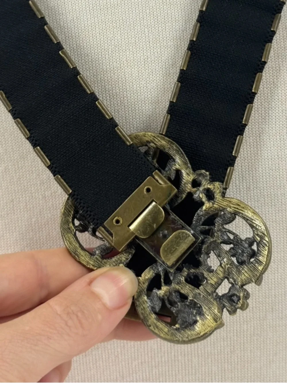 Kelli Kouri Vintage Stretch Metal Belt